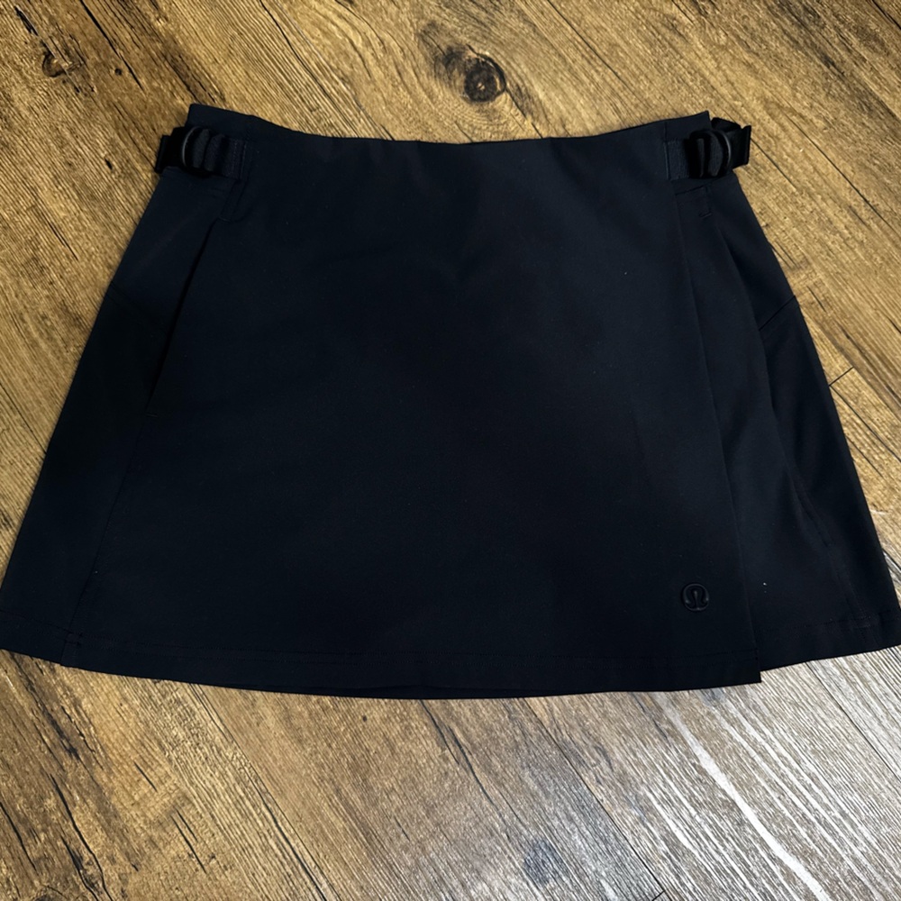 Lululemon Athletica Black Skirt